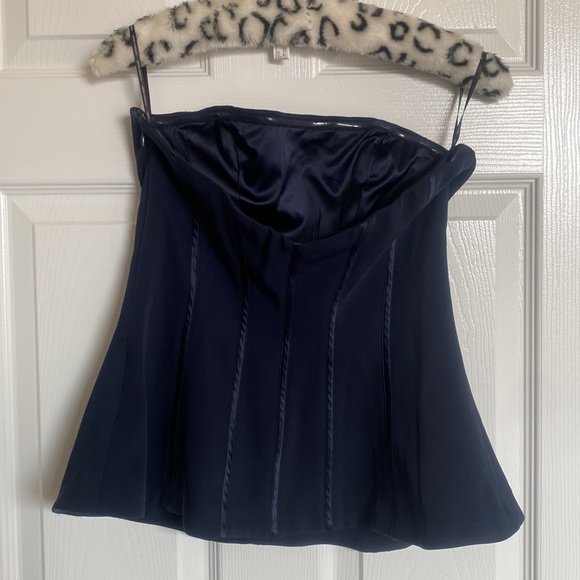 |•VICTORIA’S SECRET•| Strapless Dark Blue Ribbed Top 6 - Picture 4 of 7